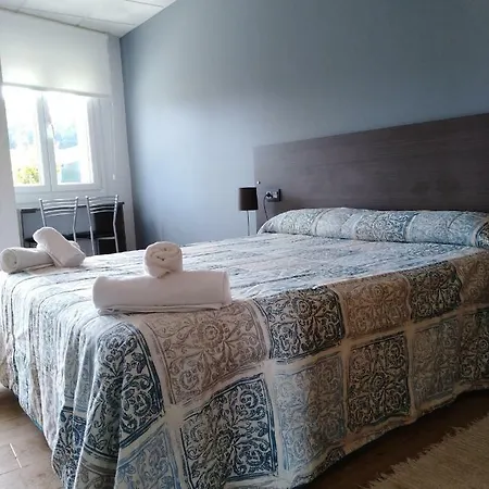 O Cruceiro بيت ضيافة Palas de Rei